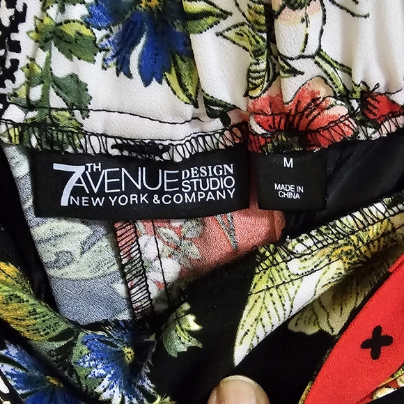 7th Avenue Design Studio Floral Pants - Picture 2 of 9